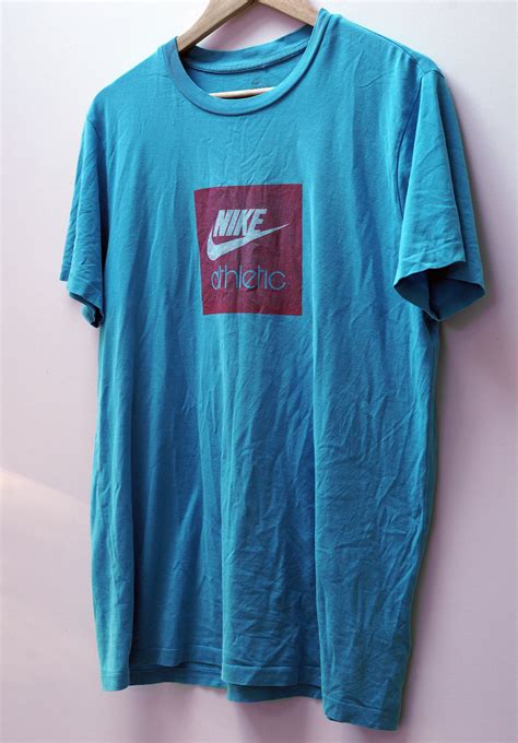 nike vintage t shirt herren|VINTAGE NIKE .